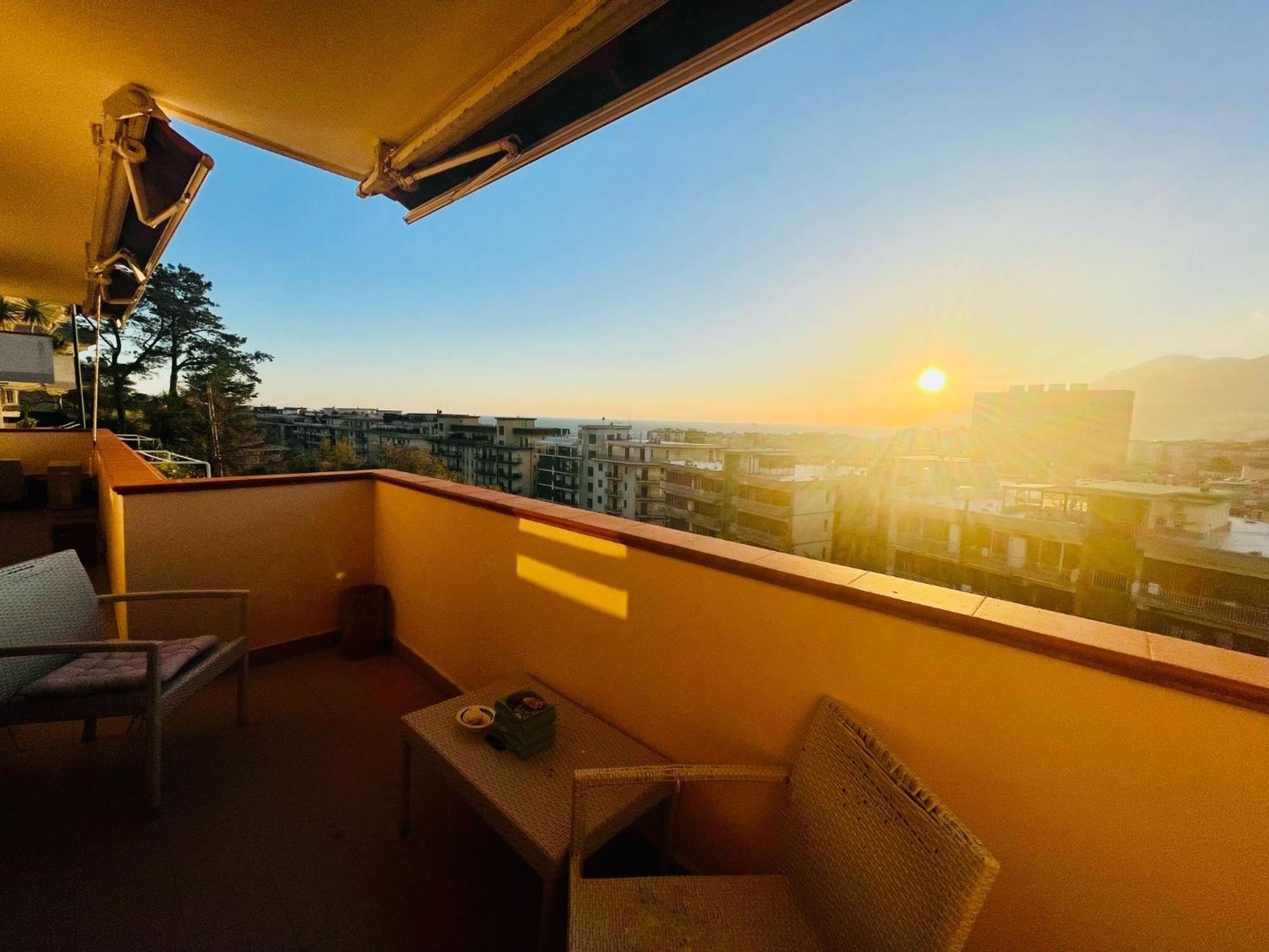 Donna Filomena Casa Vacanza Park Bougainville Salerno Exteriör bild