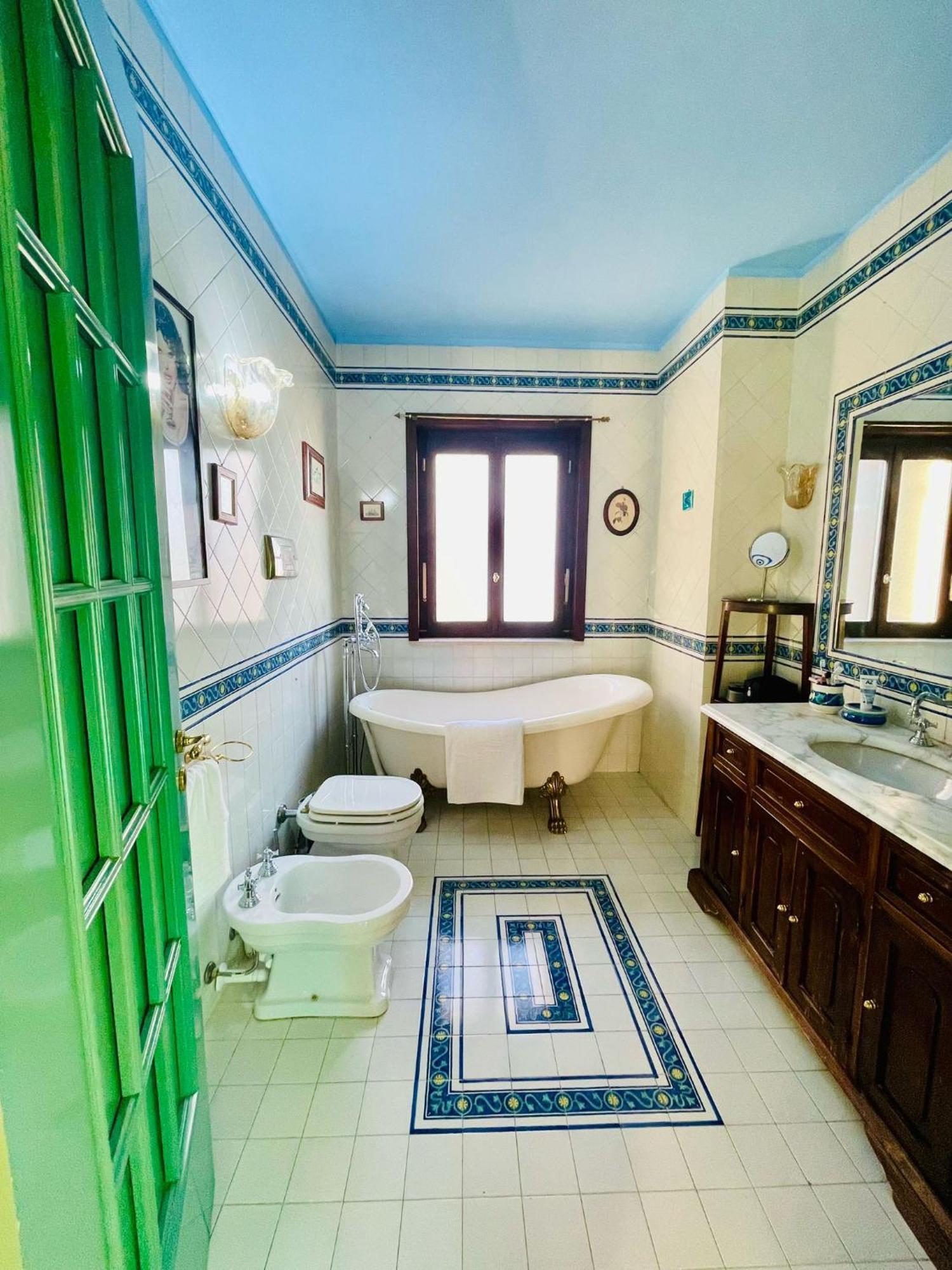 Donna Filomena Casa Vacanza Park Bougainville Salerno Exteriör bild