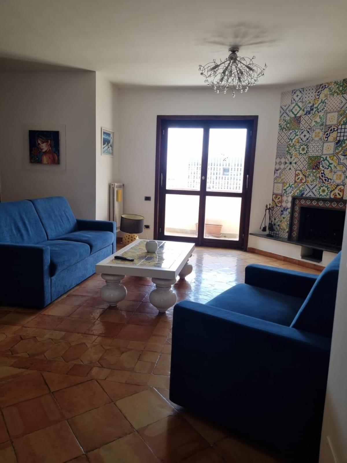 Donna Filomena Casa Vacanza Park Bougainville Salerno Exteriör bild