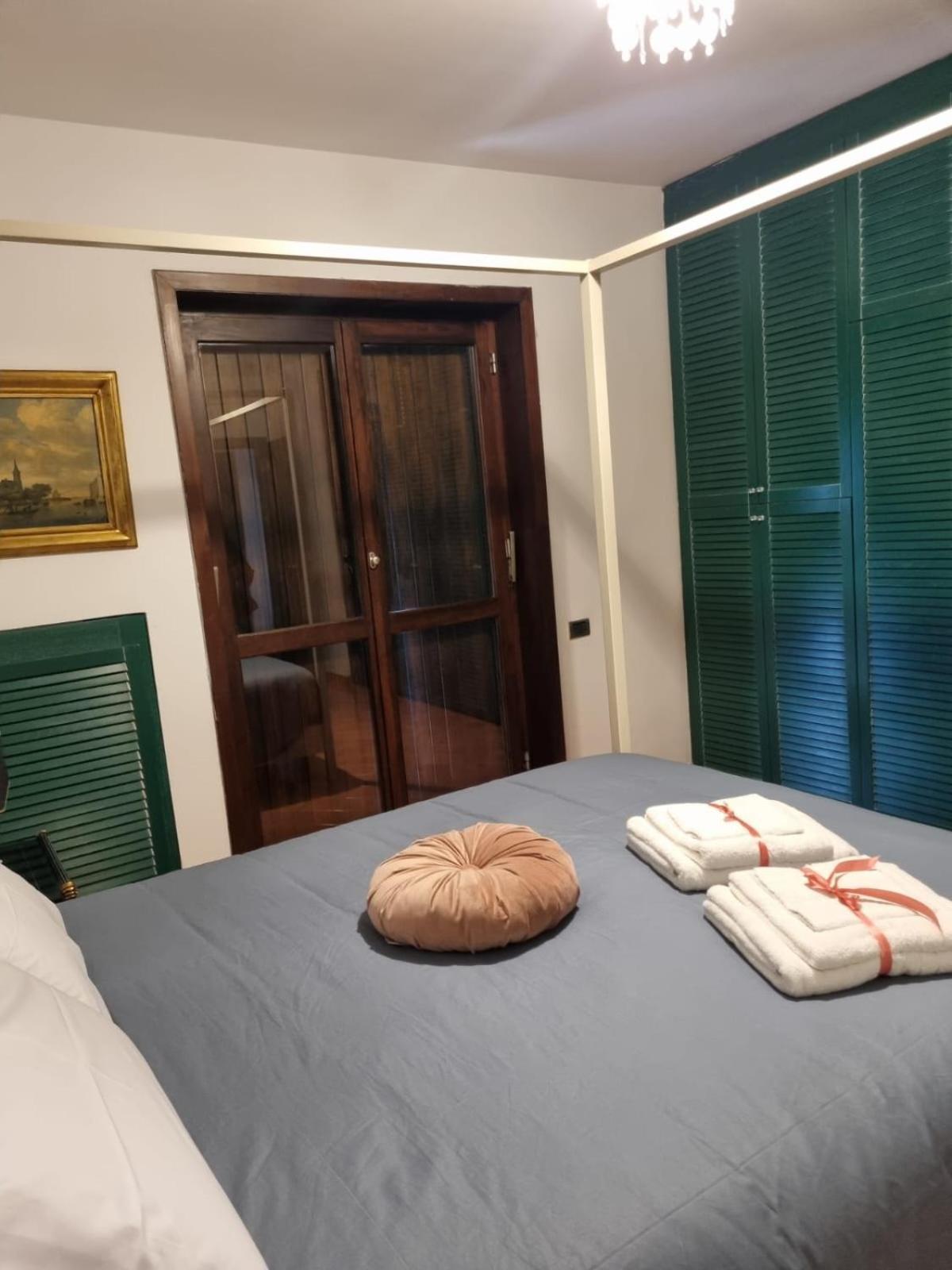 Donna Filomena Casa Vacanza Park Bougainville Salerno Exteriör bild